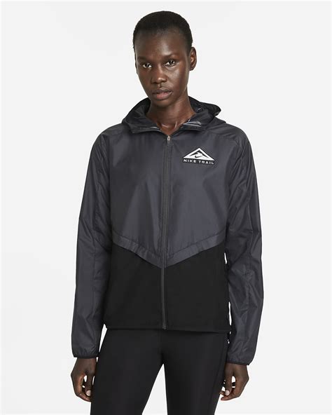 Nike Women's Shield Trail Running Jacket 